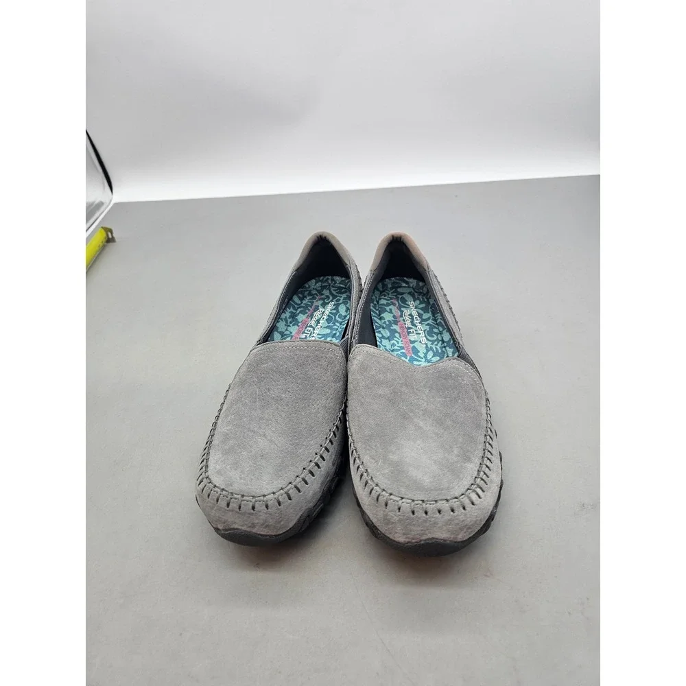 Skechers Relaxed Fit Gray Suede Memory Foam Loafers Womens 9 Wide 49415W CCL